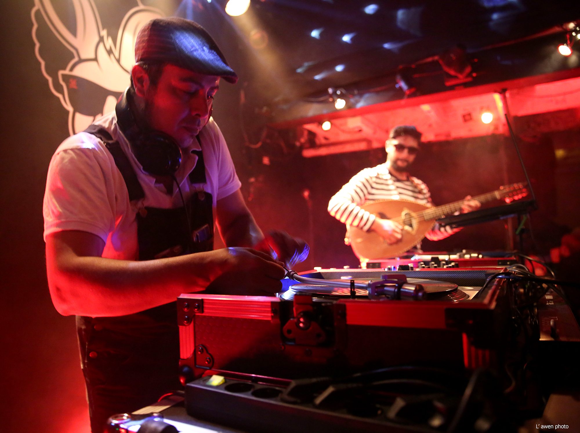 DJ x Mondole en live en club